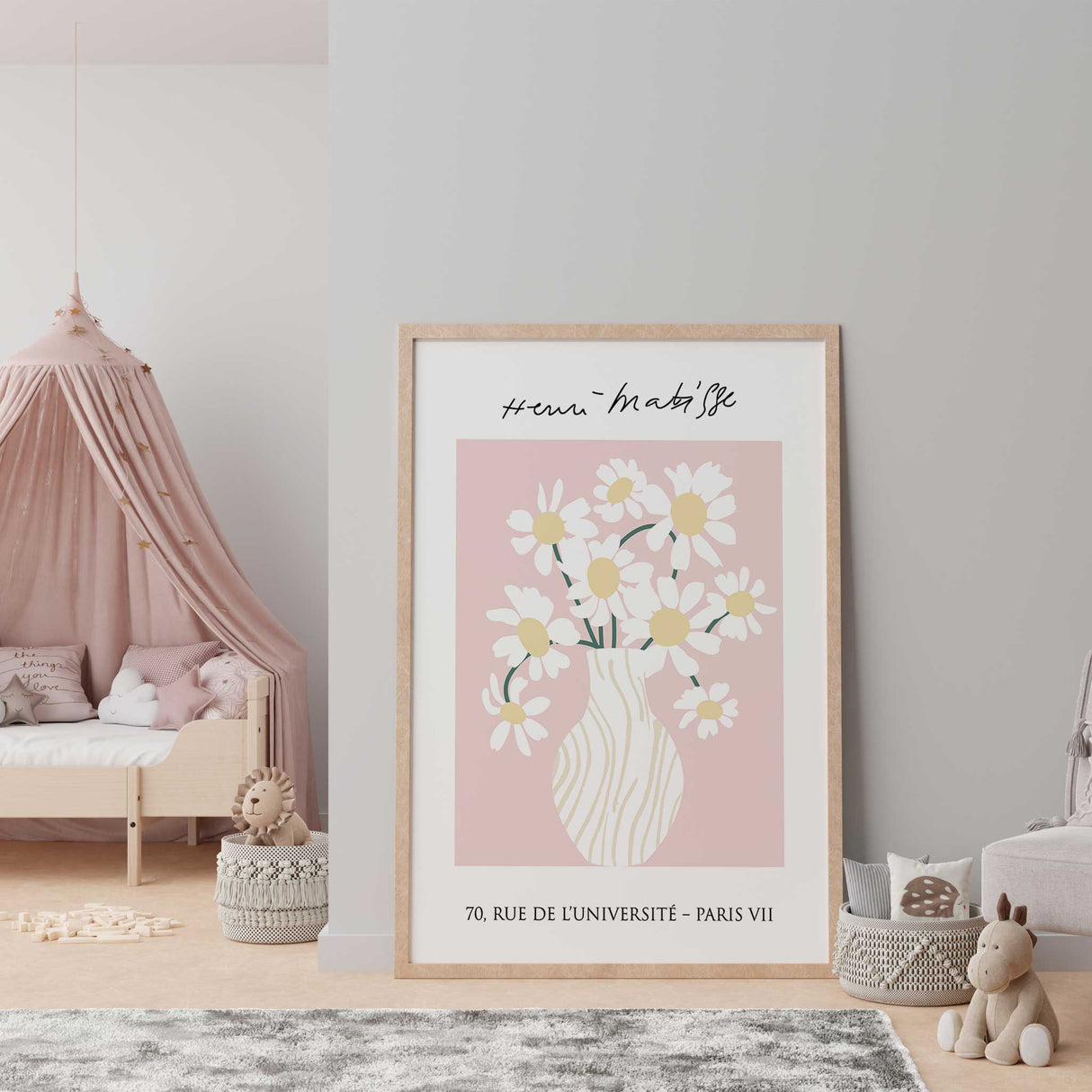 French-inspired daisy wall print with vase and handwritten typography