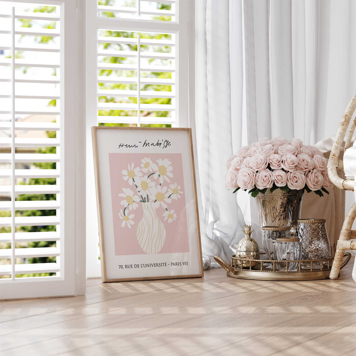 Modern floral wall art for girls with minimalist vase in blush pink