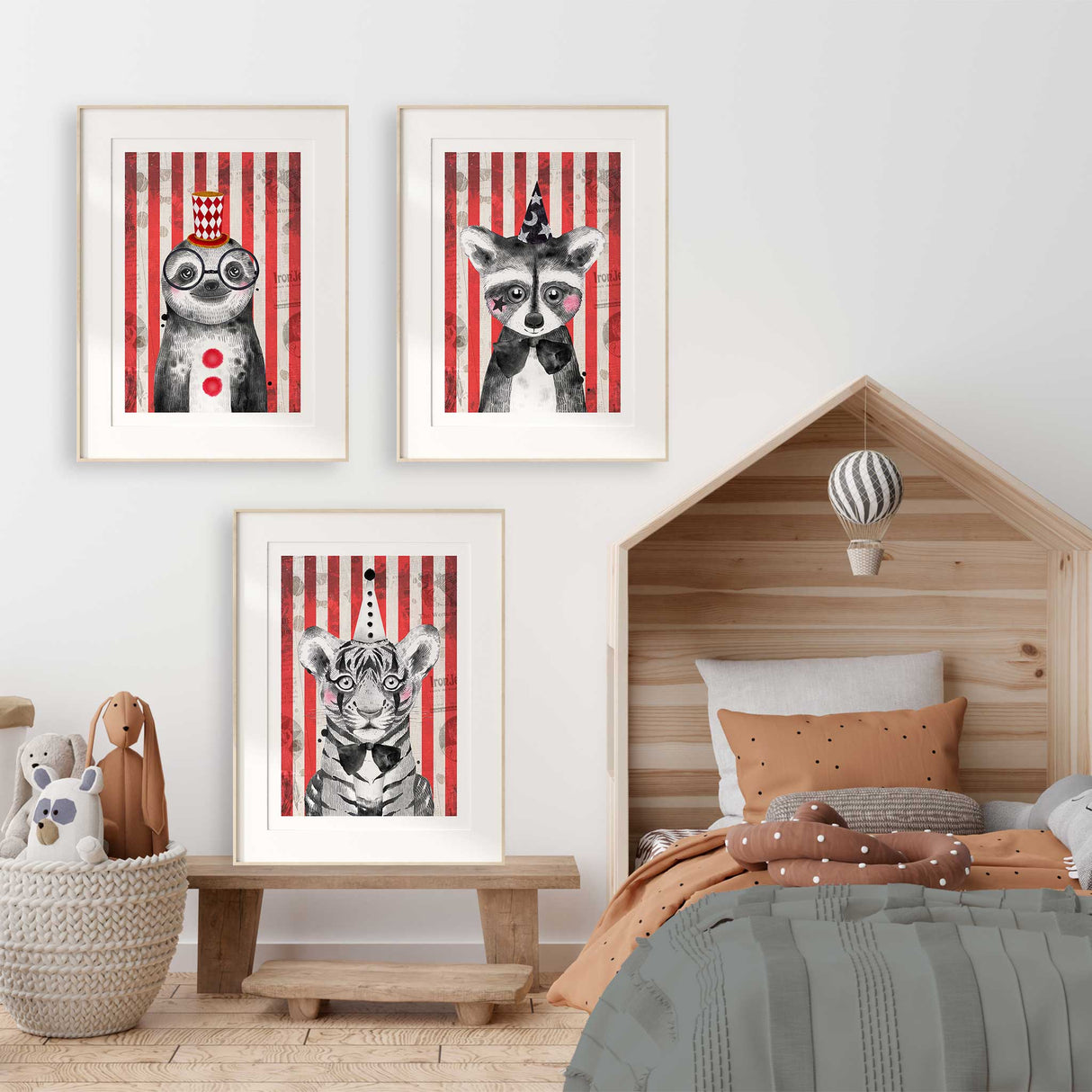 Carnival animal wall art designed for kids rooms