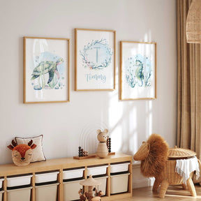 Under the Sea Nursery Wall Art – A charming printable featuring sea creatures like a turtle and seahorse, perfect for ocean-themed decor.